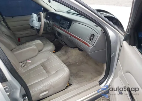 2011 Ford Crown Victoria Lx z USA, uszkodzony, nr VIN 2FABP7EV8BX165712